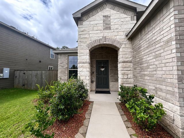 118 Ashwood Glade Drive, Conroe, TX 77378