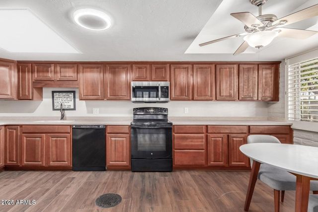 481 W Half Moon Way, Chandler, AZ 85225