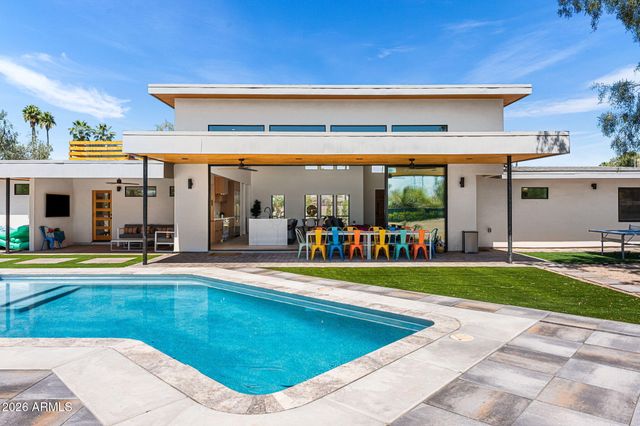 8621 E INDIAN BEND Road, Scottsdale, AZ 85250