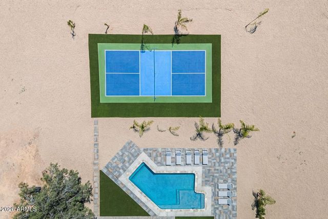 8621 E INDIAN BEND Road, Scottsdale, AZ 85250