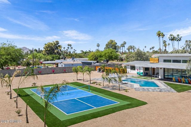 8621 E INDIAN BEND Road, Scottsdale, AZ 85250