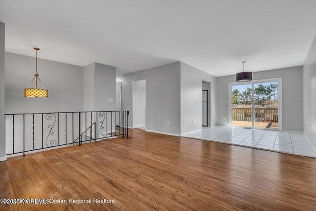 815 Royal Lane, Toms River, NJ 08753
