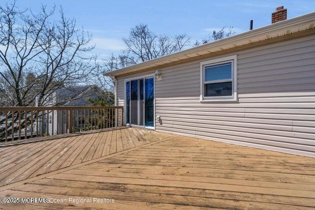 815 Royal Lane, Toms River, NJ 08753