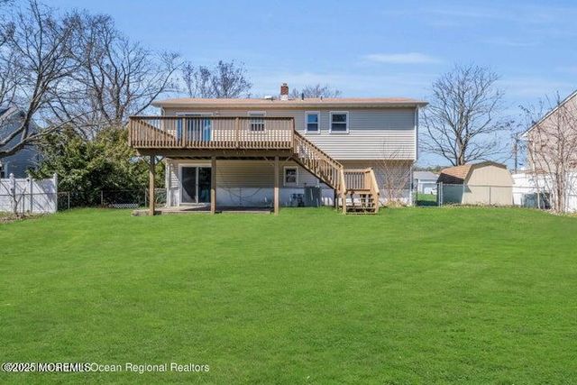 815 Royal Lane, Toms River, NJ 08753
