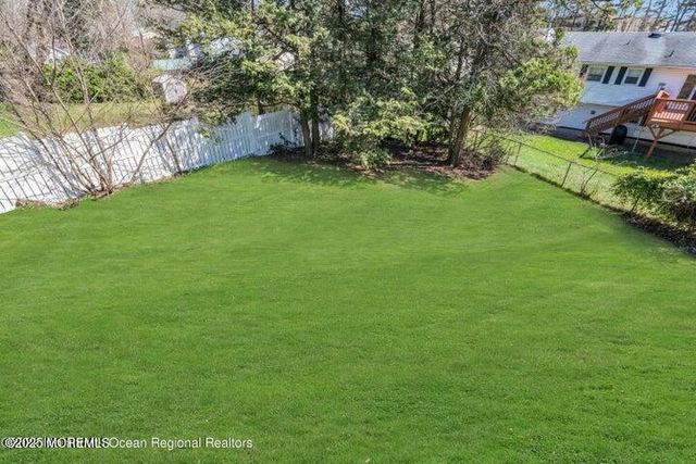 815 Royal Lane, Toms River, NJ 08753