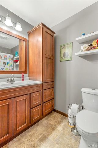 2122 Hamilton Drive, Granite City, IL 62040