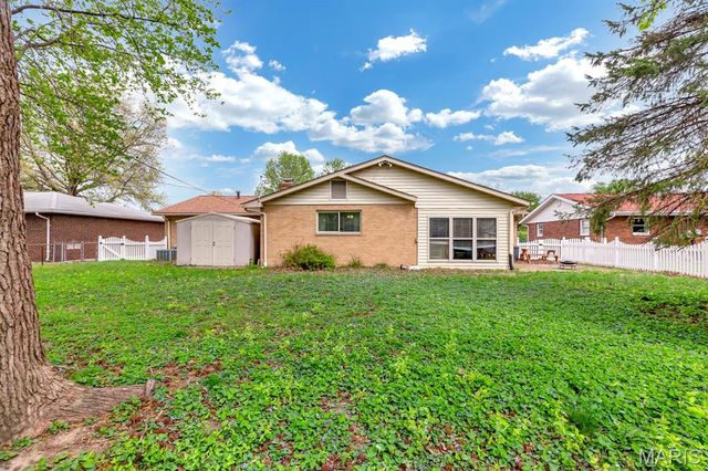 2122 Hamilton Drive, Granite City, IL 62040
