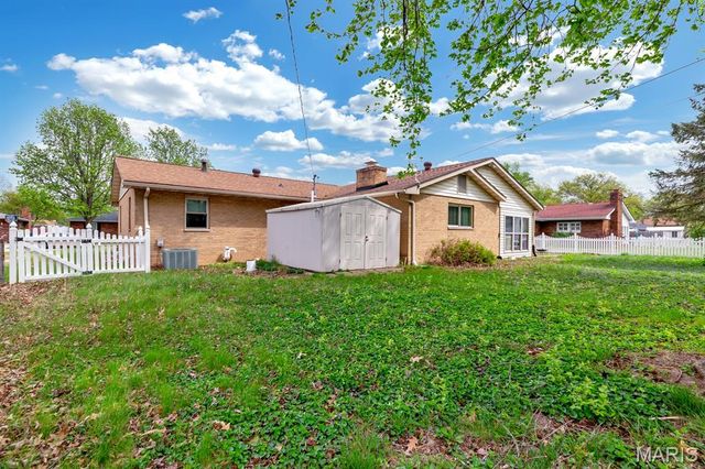 2122 Hamilton Drive, Granite City, IL 62040