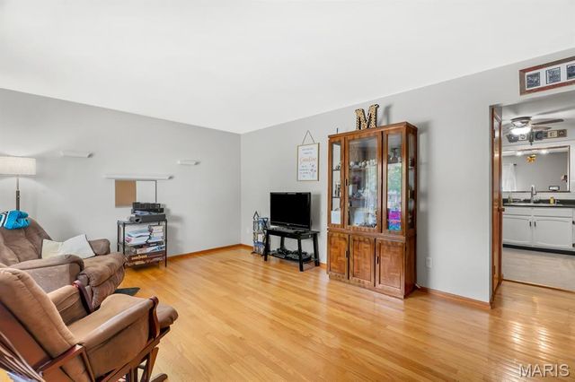 2122 Hamilton Drive, Granite City, IL 62040