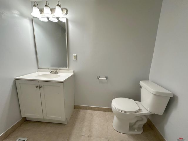 4925 Colfax Avenue, Lincoln, NE 68504