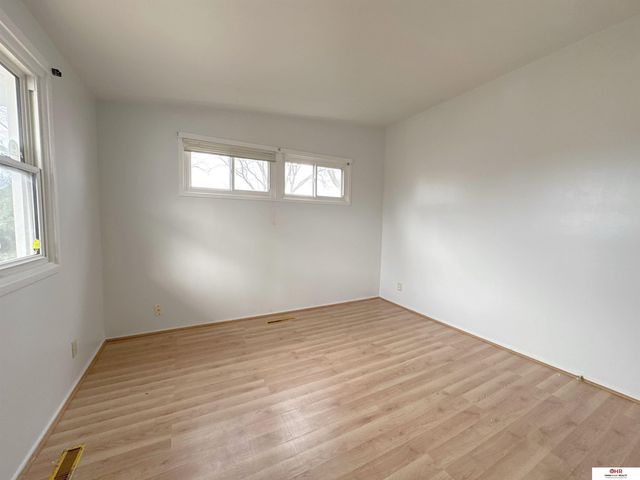 4925 Colfax Avenue, Lincoln, NE 68504