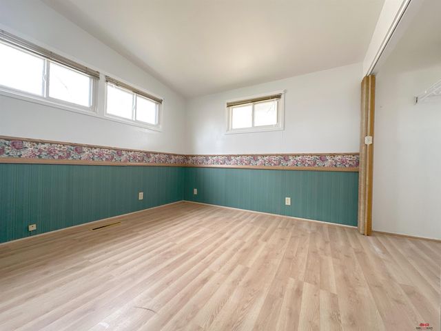 4925 Colfax Avenue, Lincoln, NE 68504