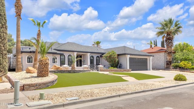 2085 PASEO DEL PRADO Drive, El Paso, TX 79936