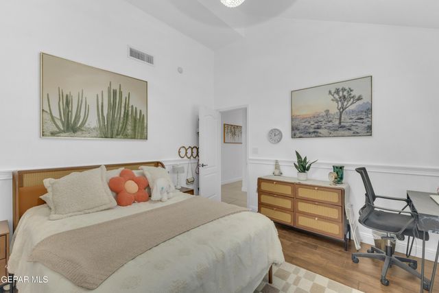 2085 PASEO DEL PRADO Drive, El Paso, TX 79936