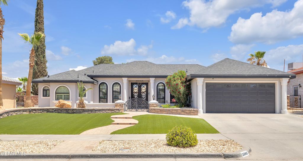 2085 PASEO DEL PRADO Drive, El Paso, TX 79936