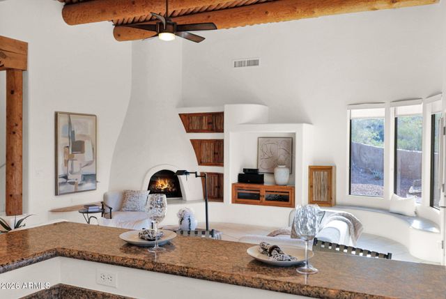 7130 E SADDLEBACK Street 5, Mesa, AZ 85207