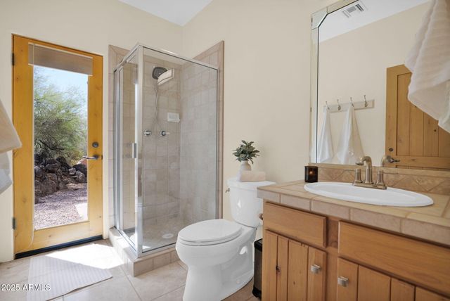 7130 E SADDLEBACK Street 5, Mesa, AZ 85207