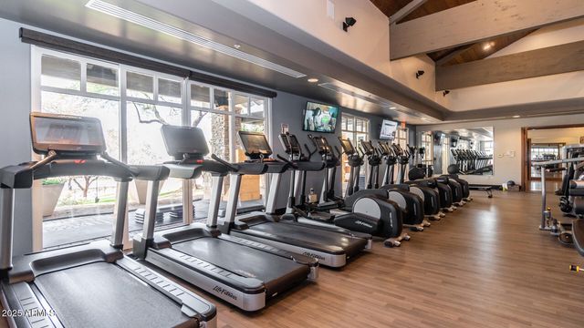 7130 E SADDLEBACK Street 5, Mesa, AZ 85207