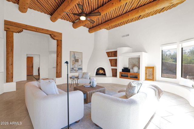 7130 E SADDLEBACK Street 5, Mesa, AZ 85207