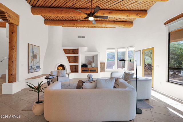 7130 E SADDLEBACK Street 5, Mesa, AZ 85207