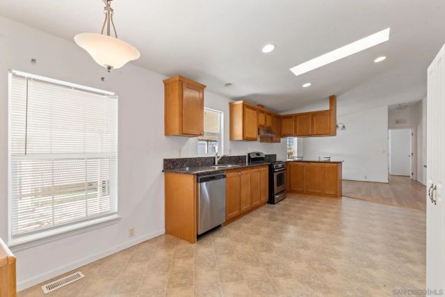 502 ANITA 50, Chula Vista, CA 91911