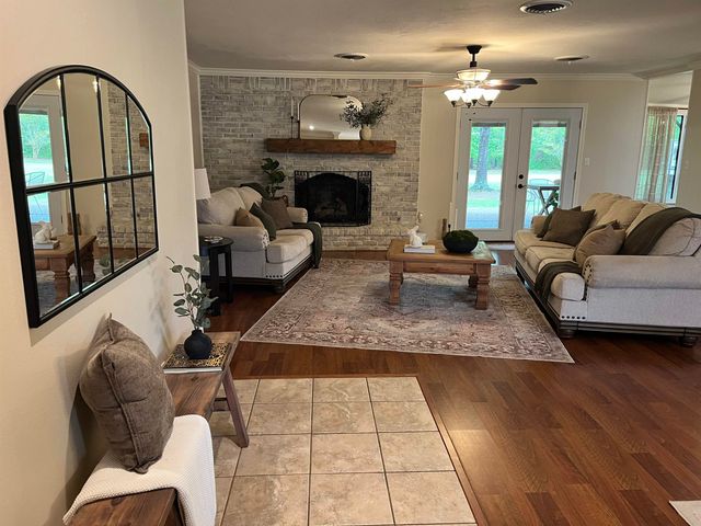 202 Piney Loop, Marshall, TX 75672