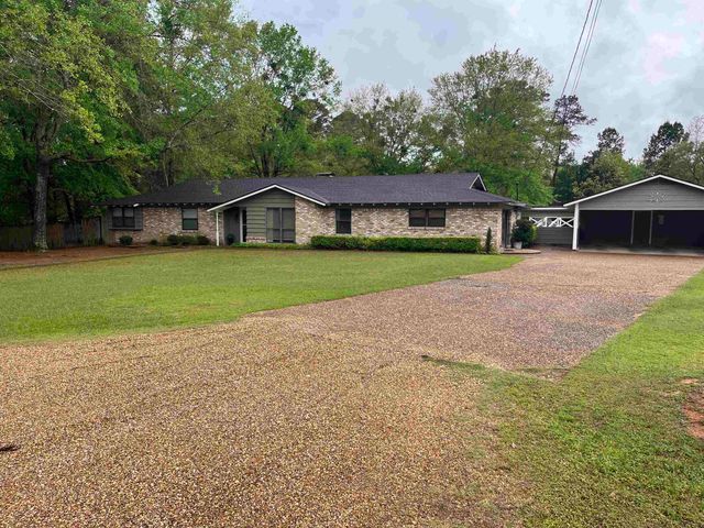 202 Piney Loop, Marshall, TX 75672