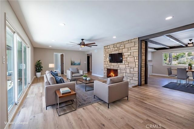 3860 Valley Lights Drive, Pasadena, CA 91107