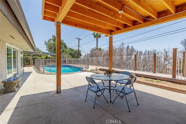 3860 Valley Lights Drive, Pasadena, CA 91107