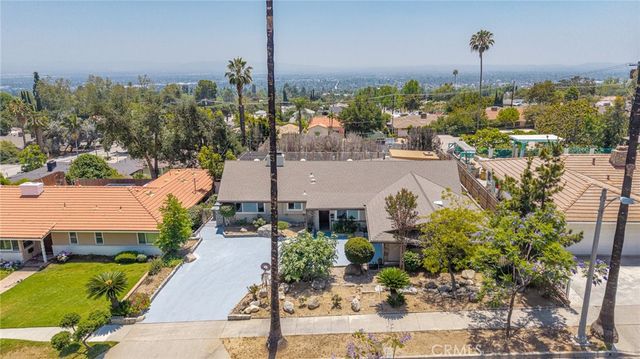 3860 Valley Lights Drive, Pasadena, CA 91107