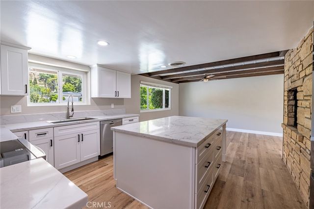 3860 Valley Lights Drive, Pasadena, CA 91107