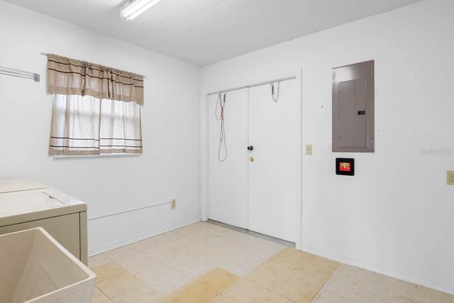 656 FORT DUQUESNA DRIVE, Sun City Center, FL 33573