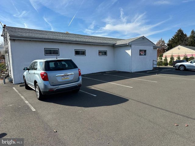 STREET RD, Warminster, PA 18974