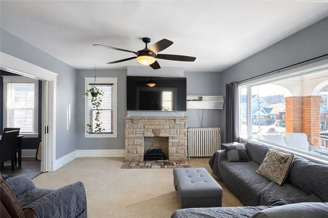 134 Murdock St, Canonsburg, PA 15317