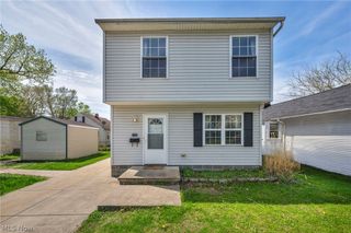 1086 Peach Boulevard, Willoughby, OH 44094