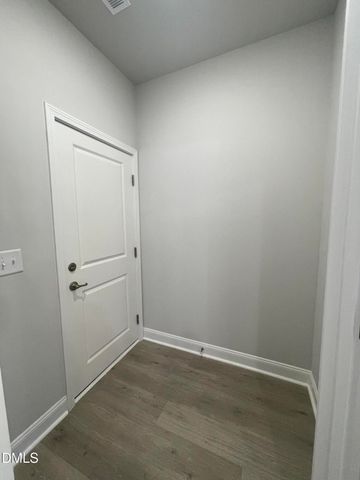 193 Falls Of The Cape Drive, Lillington, NC 27546