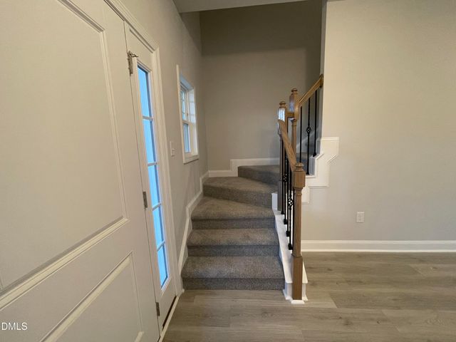 193 Falls Of The Cape Drive, Lillington, NC 27546