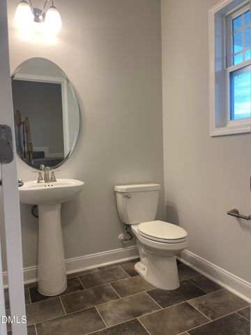 193 Falls Of The Cape Drive, Lillington, NC 27546