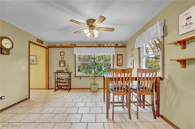 1065 Sunshine Court, Grafton, OH 44044