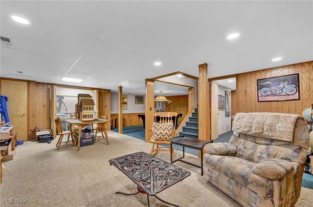 1065 Sunshine Court, Grafton, OH 44044