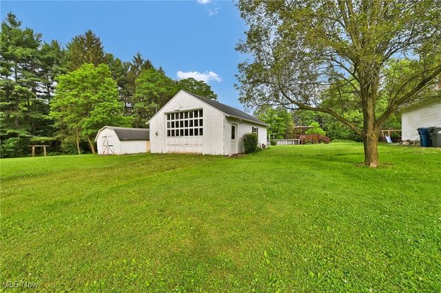 1065 Sunshine Court, Grafton, OH 44044