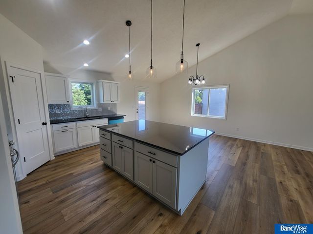 410 Lou Drive, Hallam, NE 68368