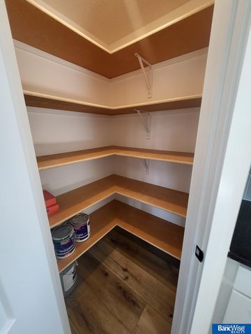 410 Lou Drive, Hallam, NE 68368