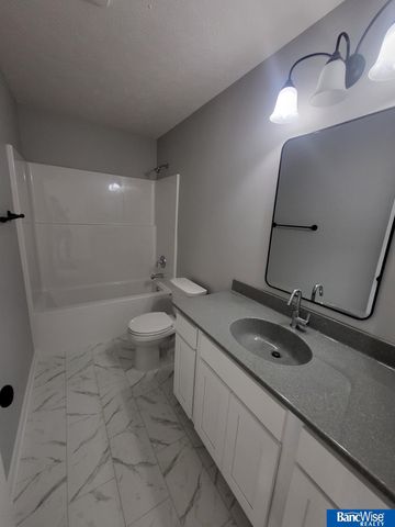 410 Lou Drive, Hallam, NE 68368