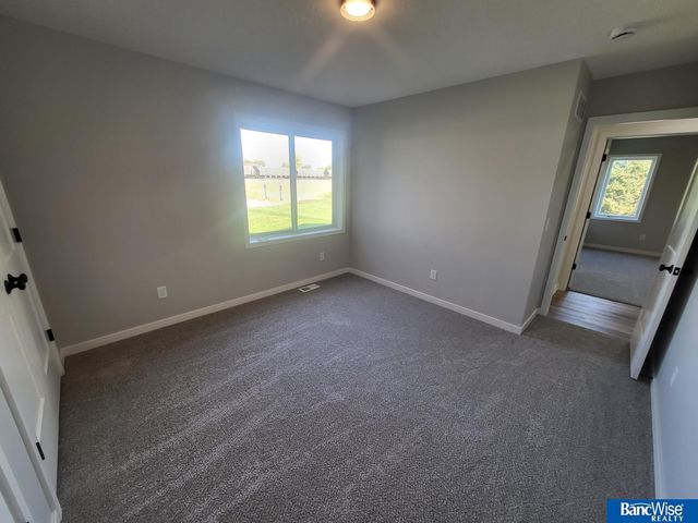 410 Lou Drive, Hallam, NE 68368