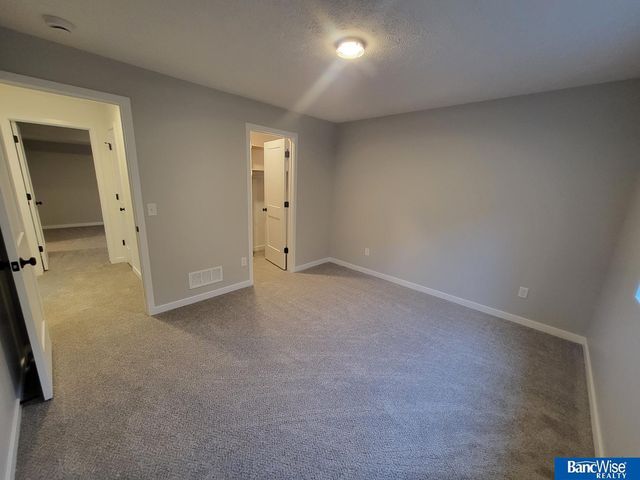 410 Lou Drive, Hallam, NE 68368