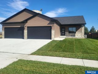 410 Lou Drive, Hallam, NE 68368