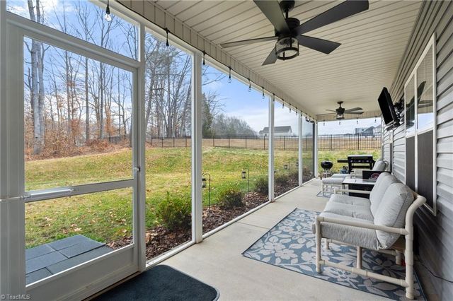 272 Salter Path, Lexington, NC 27295