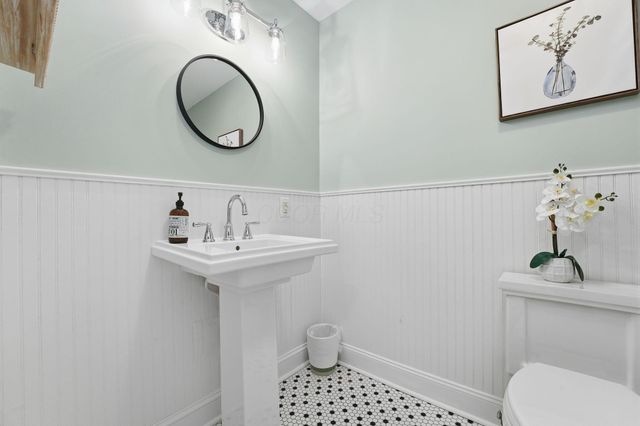 6481 Sherman Road, Galena, OH 43021