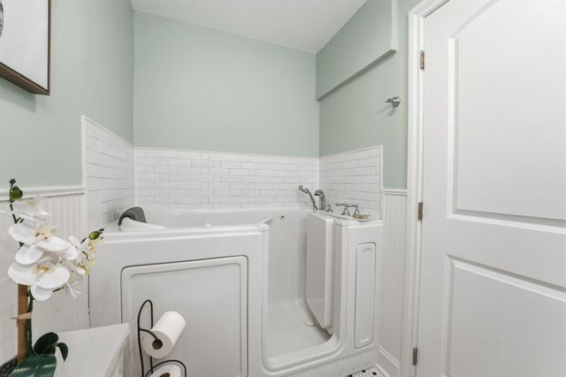 6481 Sherman Road, Galena, OH 43021